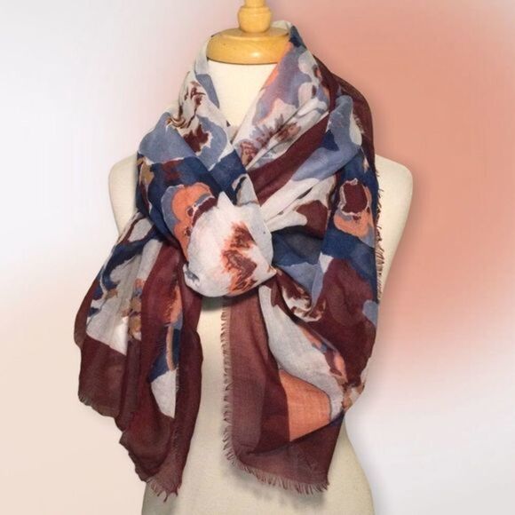 BUNDLE of Three‎ Rectangle Scarves - Picture 4 of 16